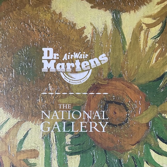 Rare Limited Edition Van Gogh Sunflower Dr. Martens - Picture 7 of 9